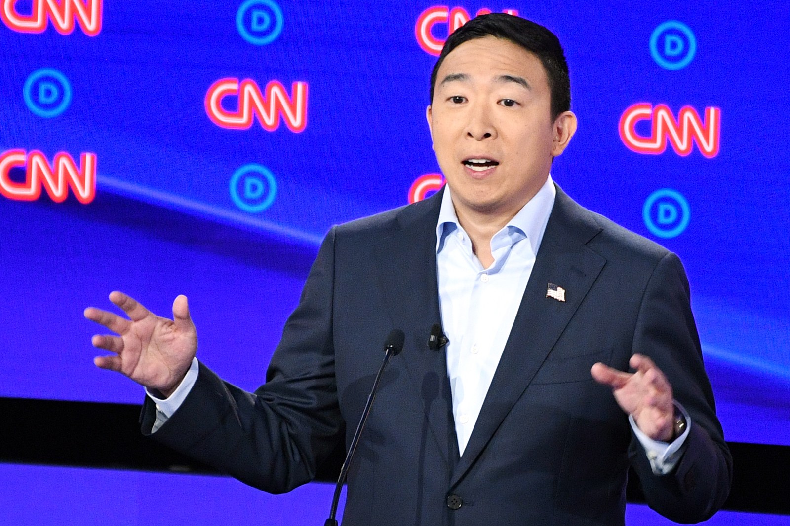 Andrew Yang Qualifies For September Democratic Debate - Election Central